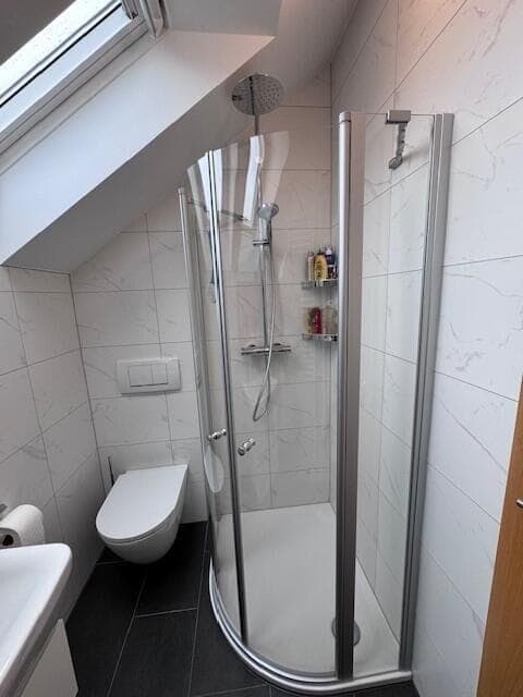 Sanierung und Modernisierung eines Badezimmers in Gonderange